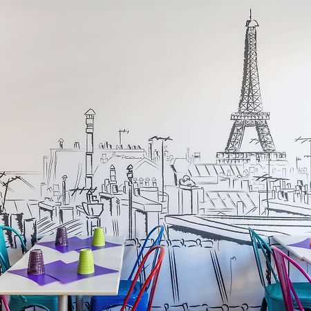 Ibis Styles Paris Eiffel Cambronne Hotel Exterior photo