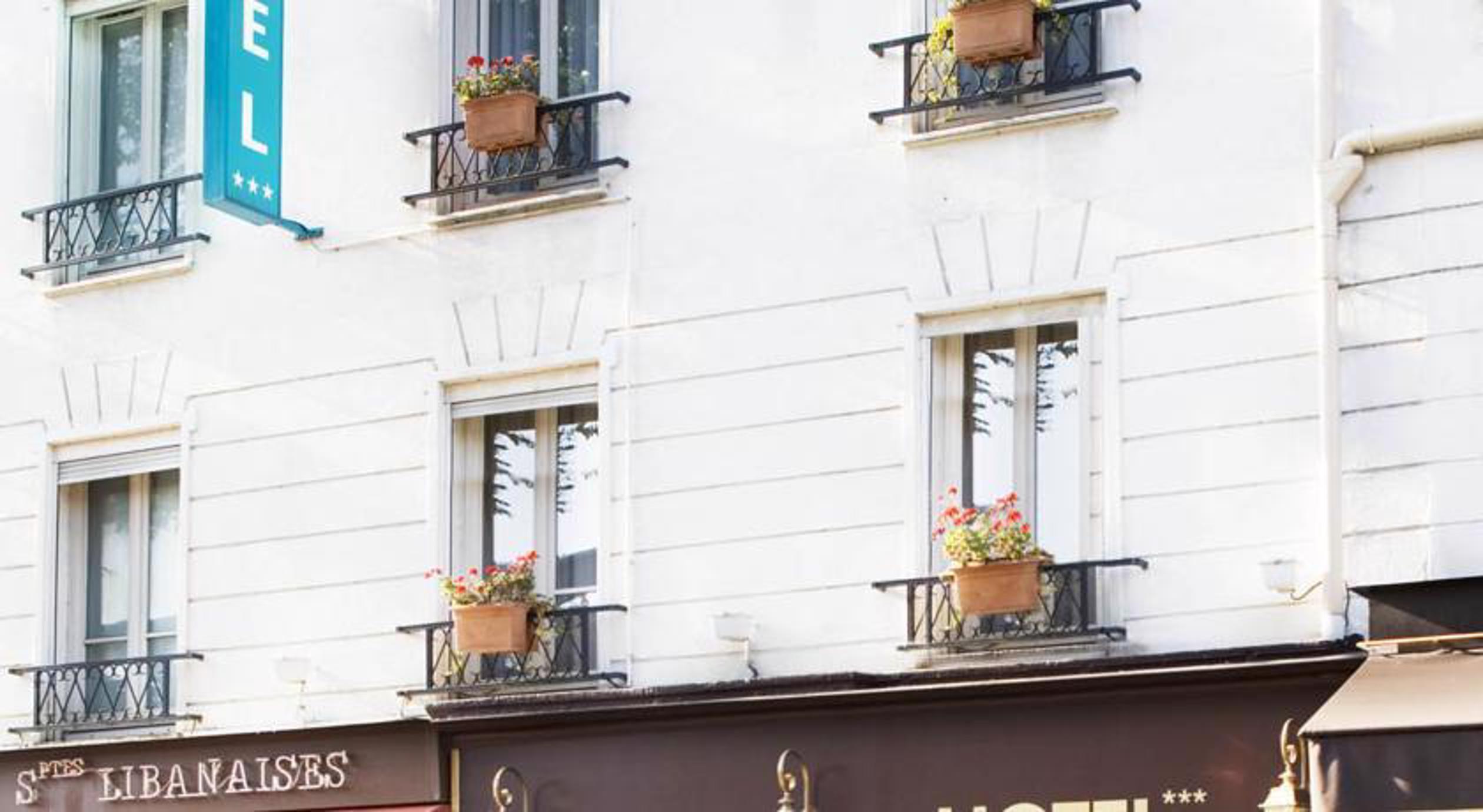 Ibis Styles Paris Eiffel Cambronne Hotel Exterior photo